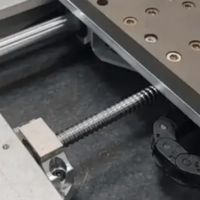 Makera Carvera Air precisión mecánica